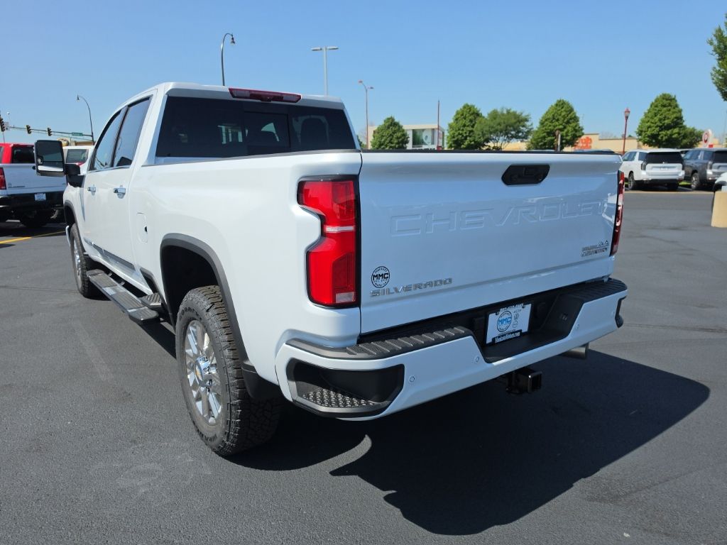New 2026 Chevrolet Silverado 3500HD High Country Truck