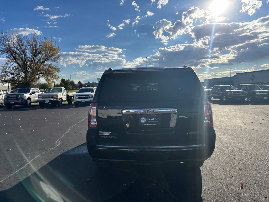 Used 2017 GMC Yukon Denali SUV