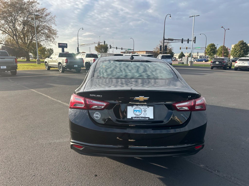 Used 2022 Chevrolet Malibu LT Sedan