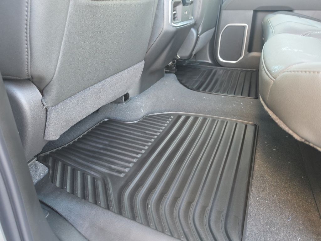 2026 Chevrolet Silverado 3500 HD LTZ - Photo 13