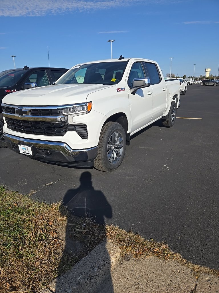 New 2026 Chevrolet Silverado 1500 LT Truck Crew Cab