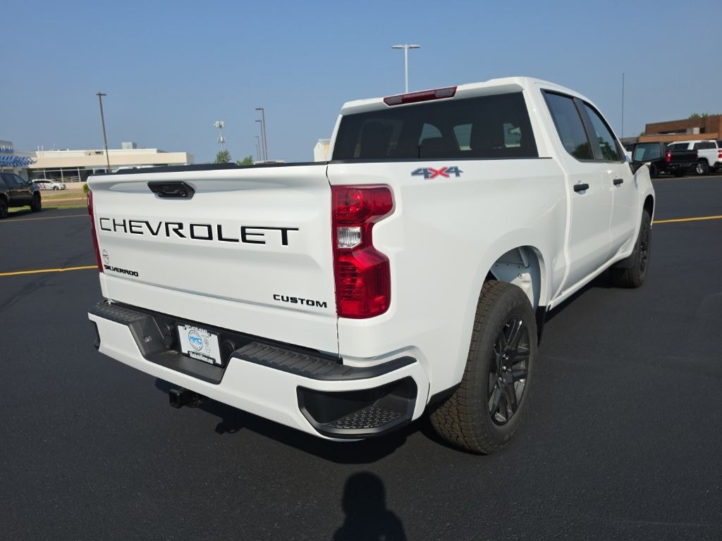 New 2026 Chevrolet Silverado 1500 Custom Truck
