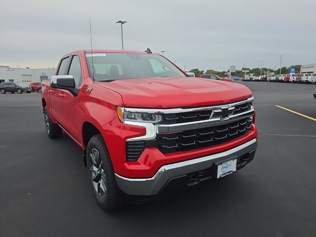 New 2026 Chevrolet Silverado 1500 LT Truck Crew Cab