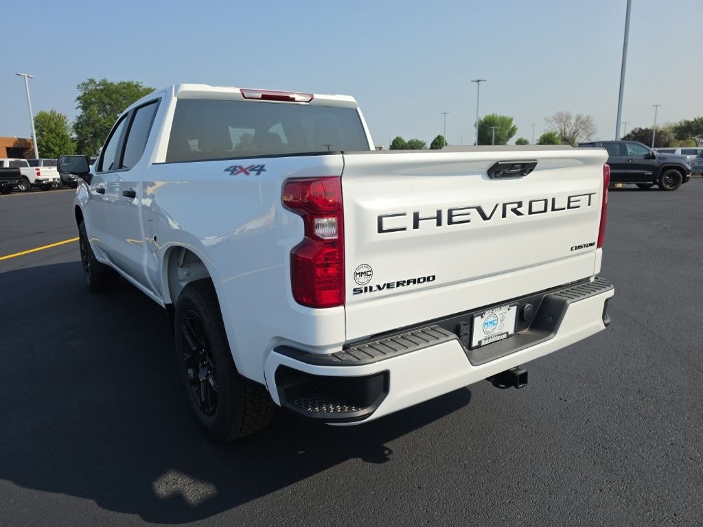 New 2026 Chevrolet Silverado 1500 Custom Truck