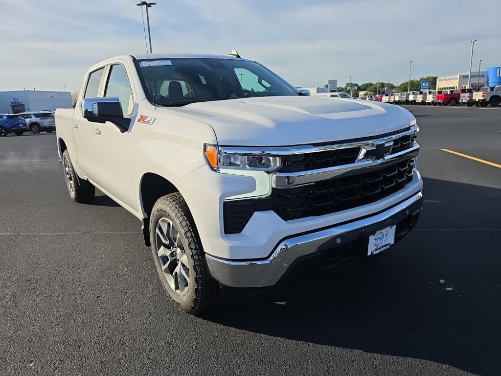 New 2026 Chevrolet Silverado 1500 LT Truck Crew Cab