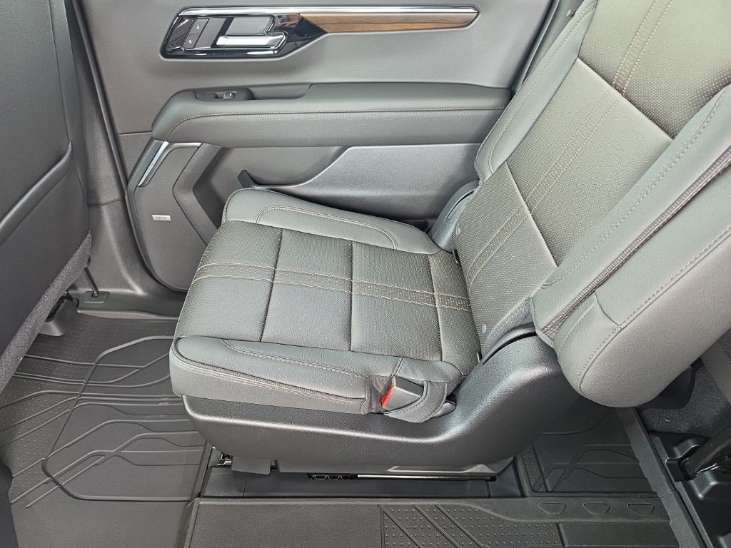 2026 Chevrolet Suburban High Country - Photo 26