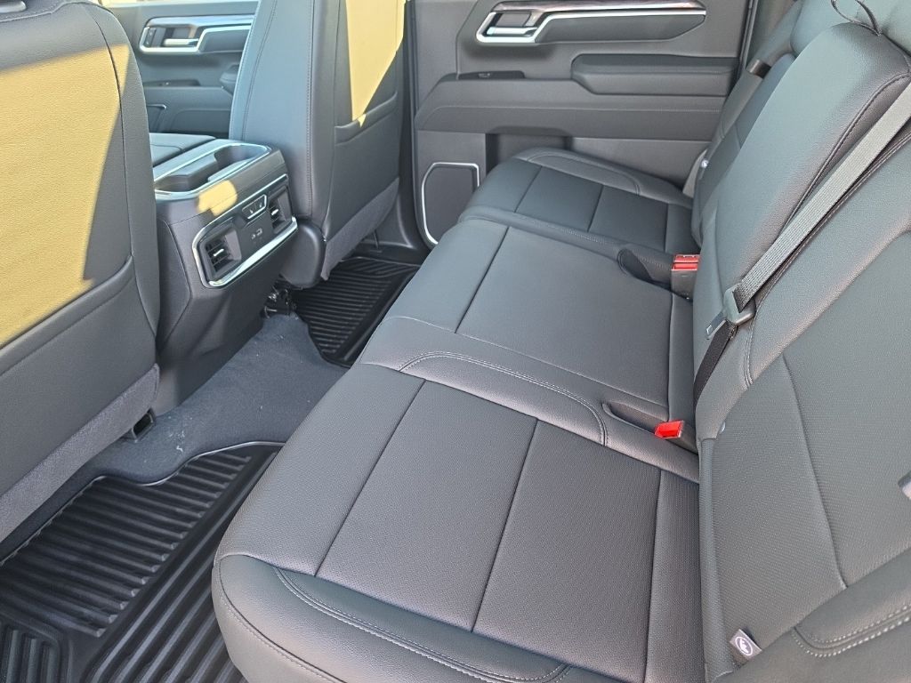 2026 Chevrolet Silverado 3500 HD LTZ - Photo 11