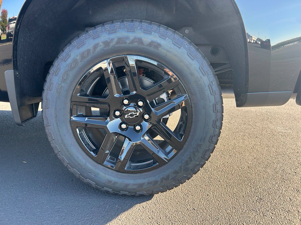 New 2026 Chevrolet Silverado 1500 High Country Truck