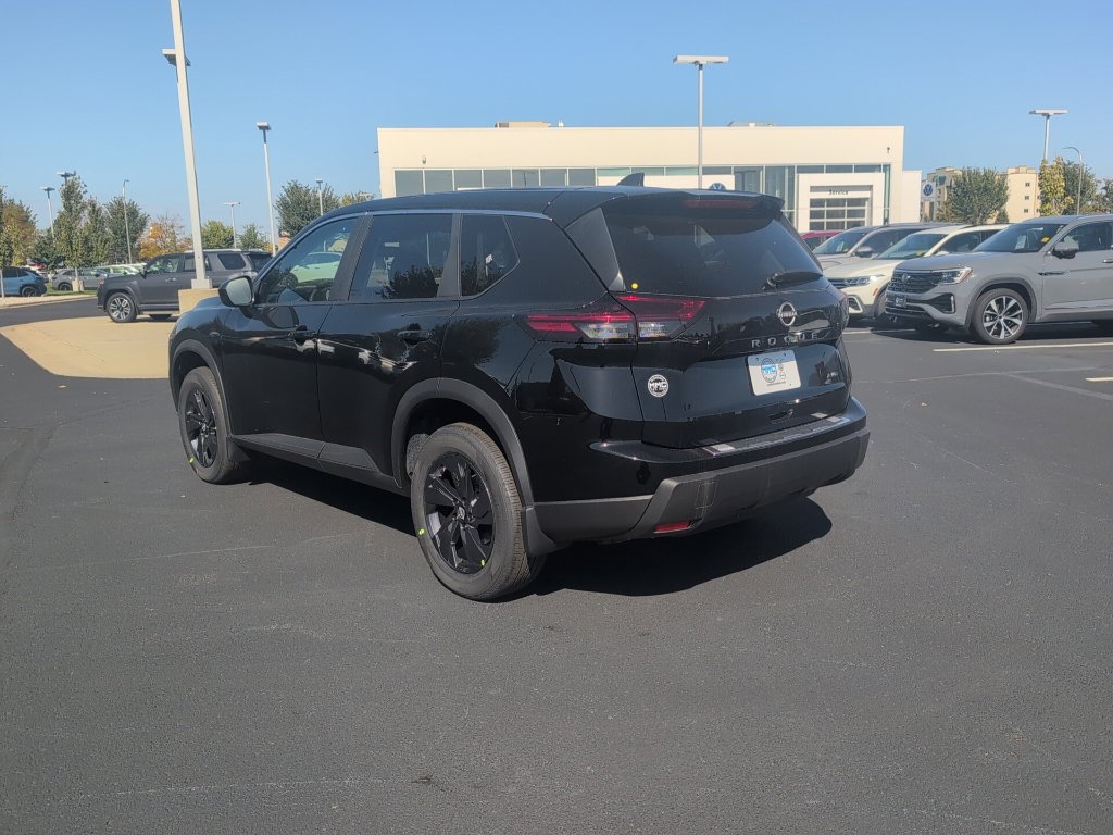 New 2026 Nissan Rogue SV SUV