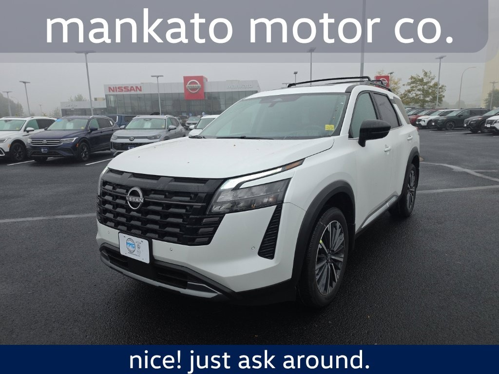 New 2026 Nissan Pathfinder Platinum SUV