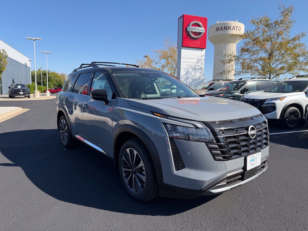 New 2026 Nissan Pathfinder Platinum SUV