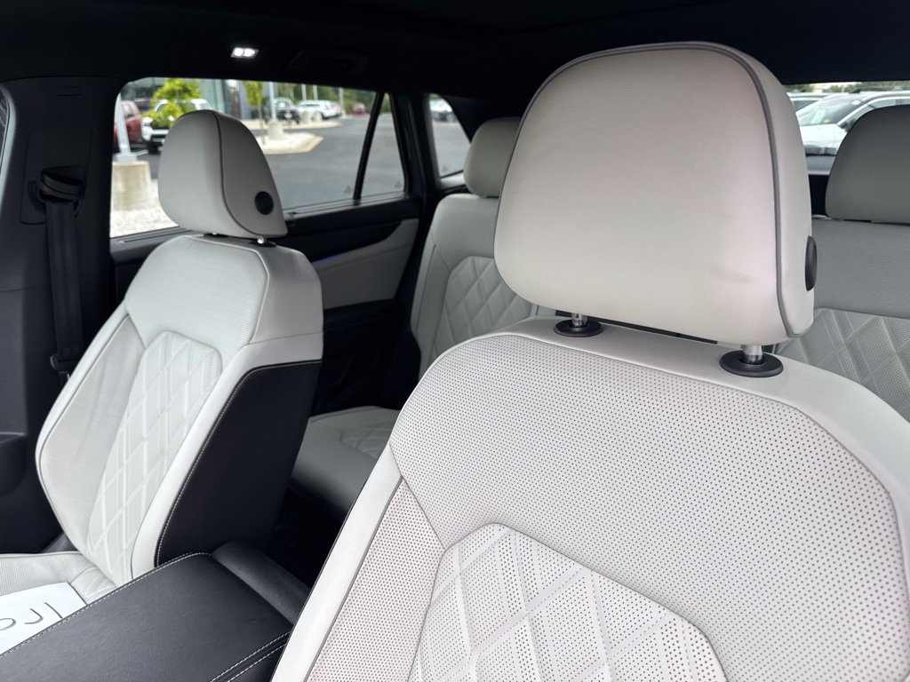 Certified 2024 Volkswagen Atlas Cross Sport 2.0T SEL Premium R-Line SUV