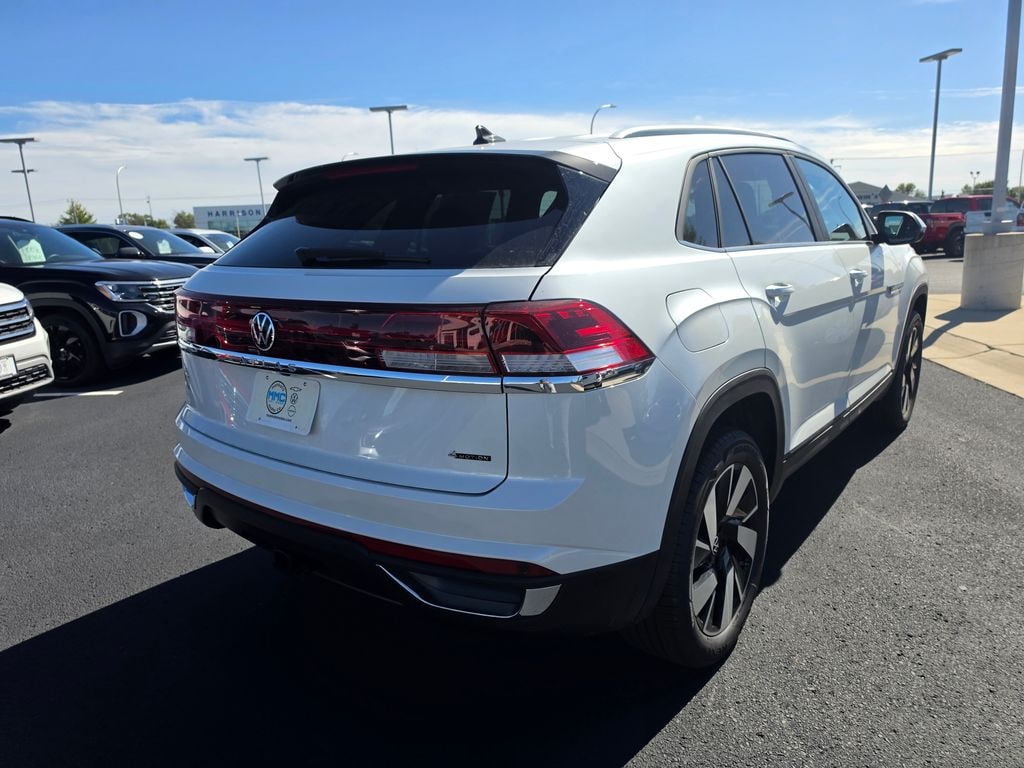 New 2026 Volkswagen Atlas Cross Sport SE w/Technology SUV