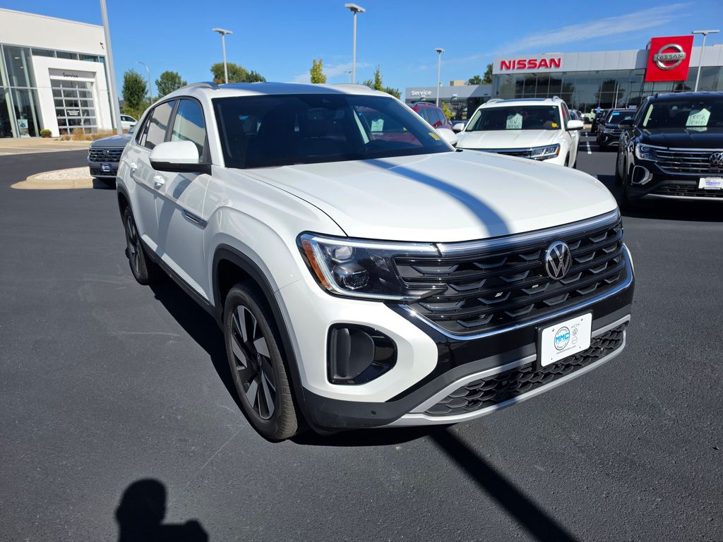 New 2026 Volkswagen Atlas Cross Sport SE w/Technology SUV