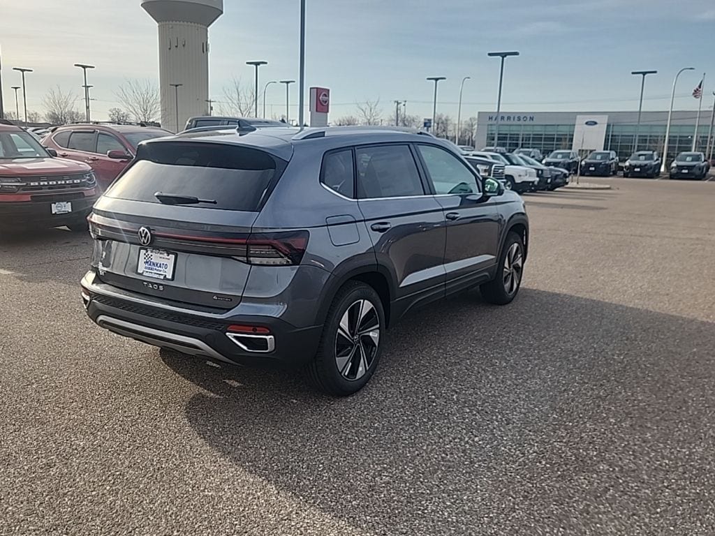 New 2026 Volkswagen Taos 1.5T SE SUV