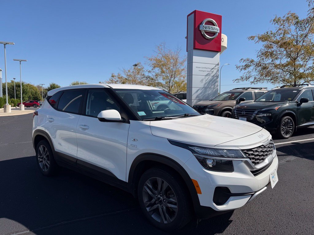 Used 2022 Kia Seltos LX SUV