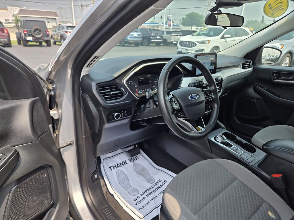 Used 2022 Ford Escape SE SUV