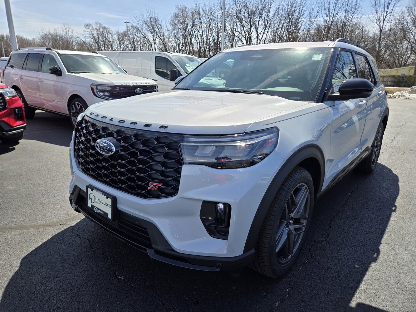 2026 Ford Explorer ST - Photo 2