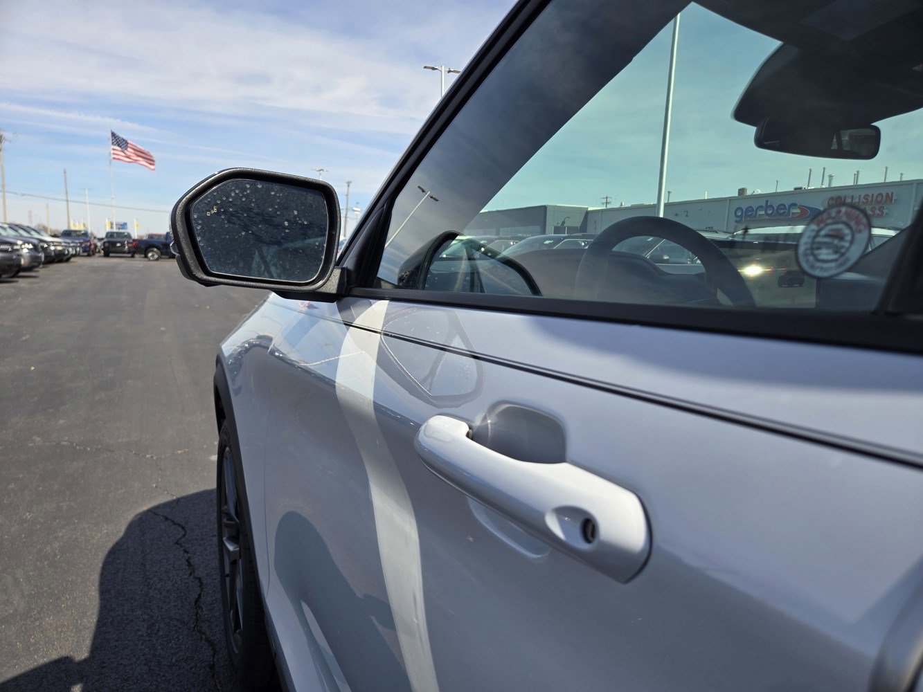 2026 Ford Explorer ST - Photo 30