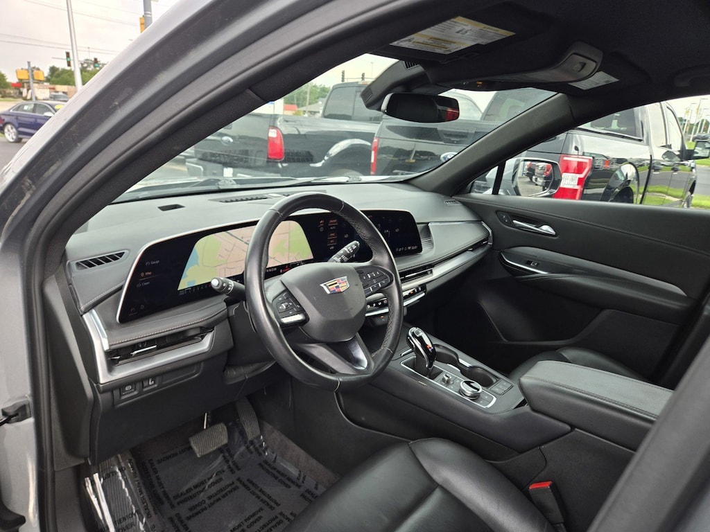 Used 2025 Cadillac XT4 Premium Luxury SUV