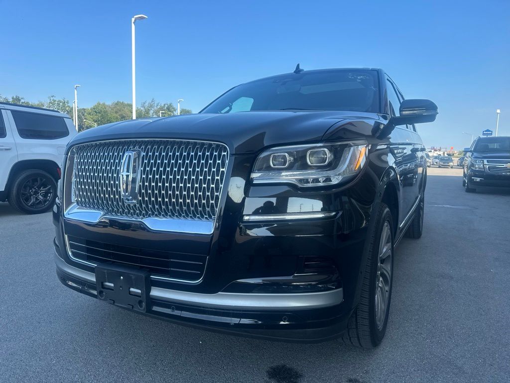2024 Lincoln Navigator