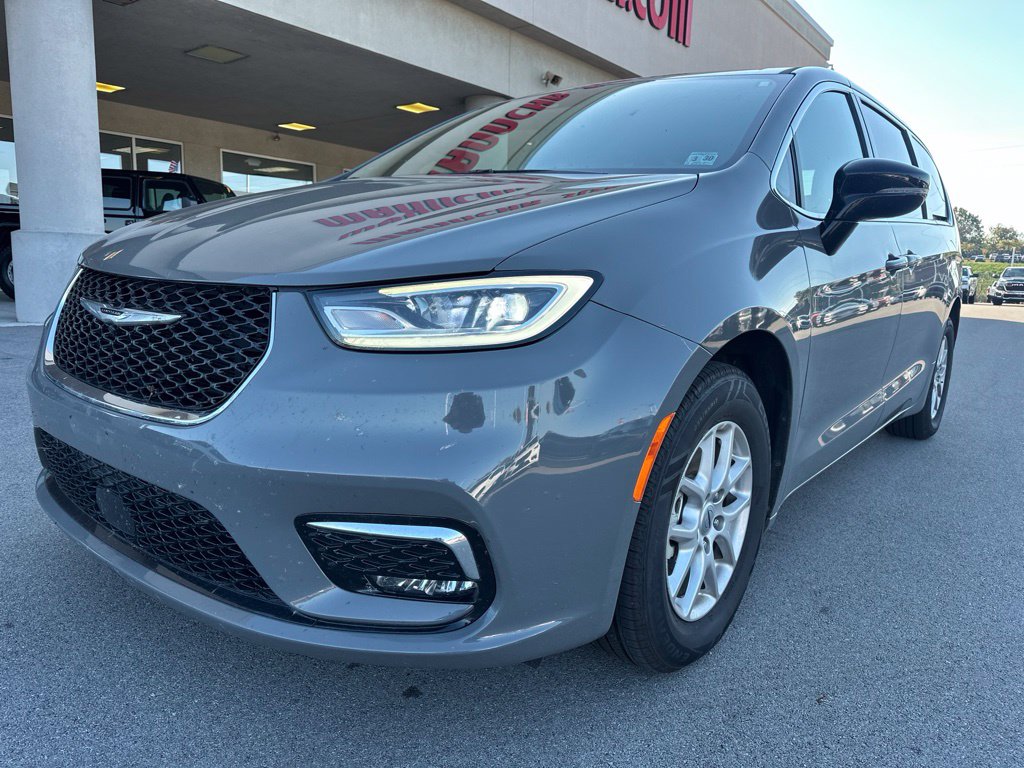 2025 Chrysler Pacifica