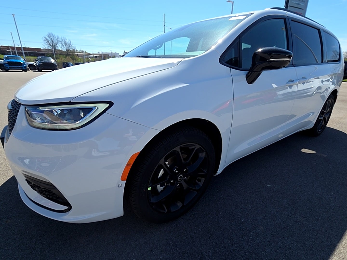 2026 Chrysler Pacifica Limited