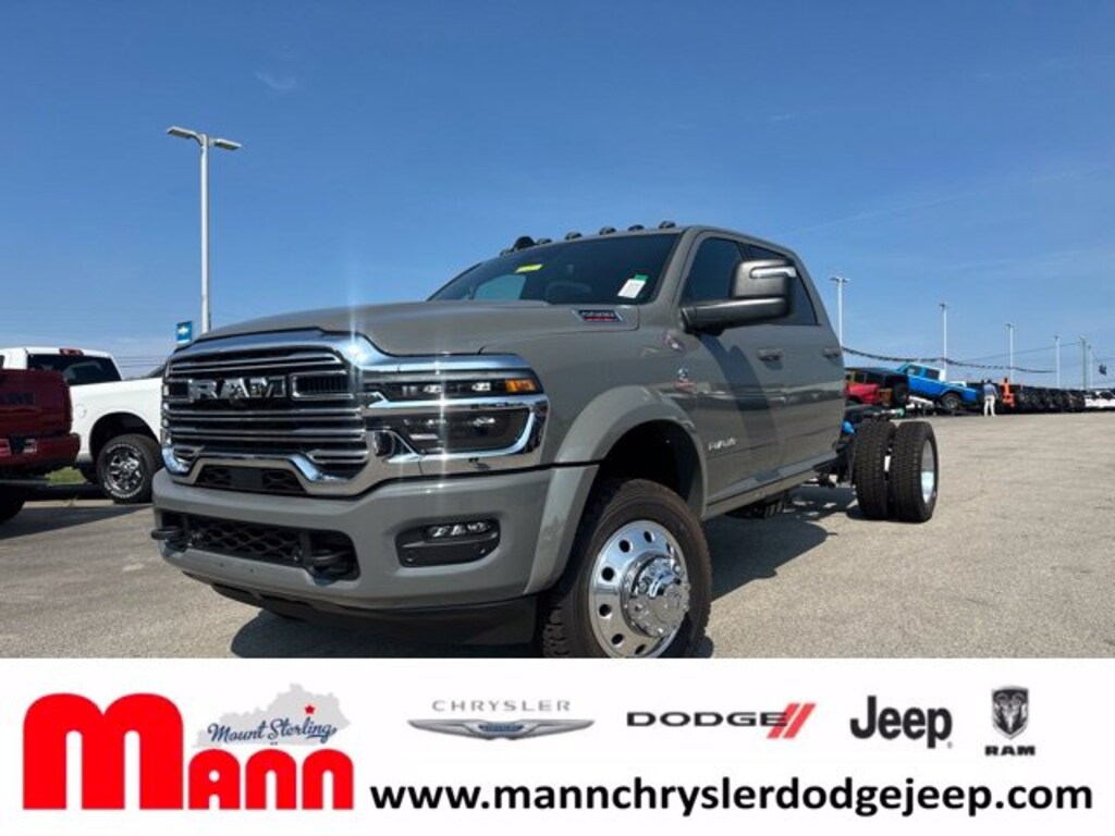 New 2026 Ram 5500 Chassis Cab BIG HORN CREW 4X4 60' CA Pickup