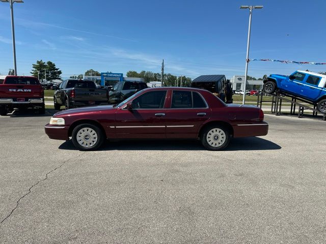 Used 2006 Mercury Grand Marquis GS with VIN 2MEFM74V86X649423 for sale in Mount Sterling, KY
