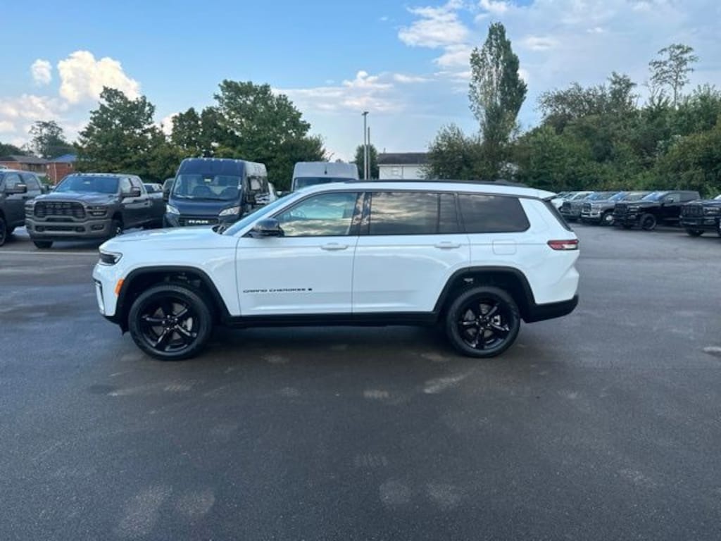 New 2026 Jeep Grand Cherokee L LIMITED 4X4 Sport Utility