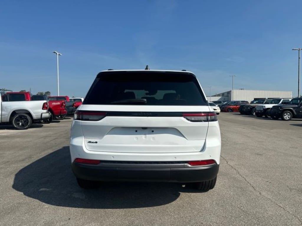 New 2026 Jeep Grand Cherokee LIMITED 4X4 Sport Utility
