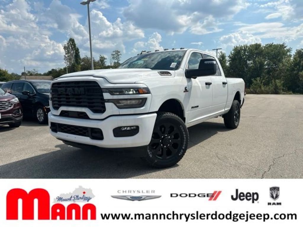New 2026 Ram 2500 BIG HORN CREW CAB 4X4 6'4 BOX Pickup