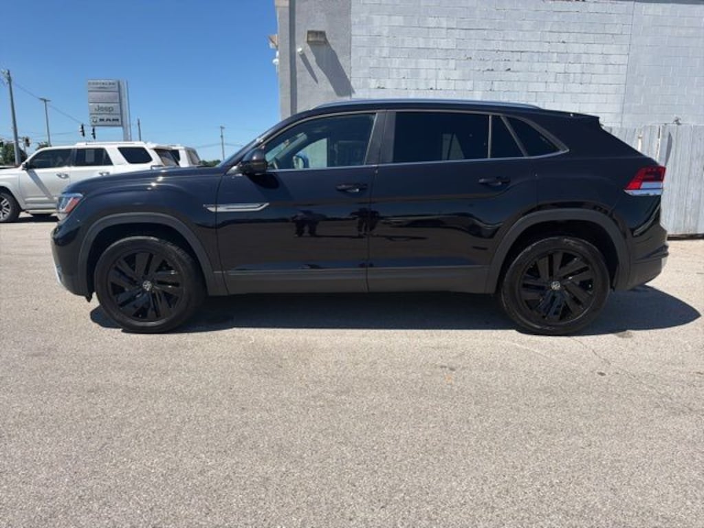 Used 2023 Volkswagen Atlas Cross Sport 3.6L V6 SE w/Technology SUV