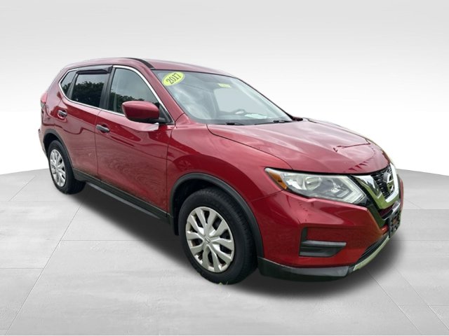 Used 2017 Nissan Rogue S with VIN 5N1AT2MT8HC738808 for sale in Mount Sterling, KY