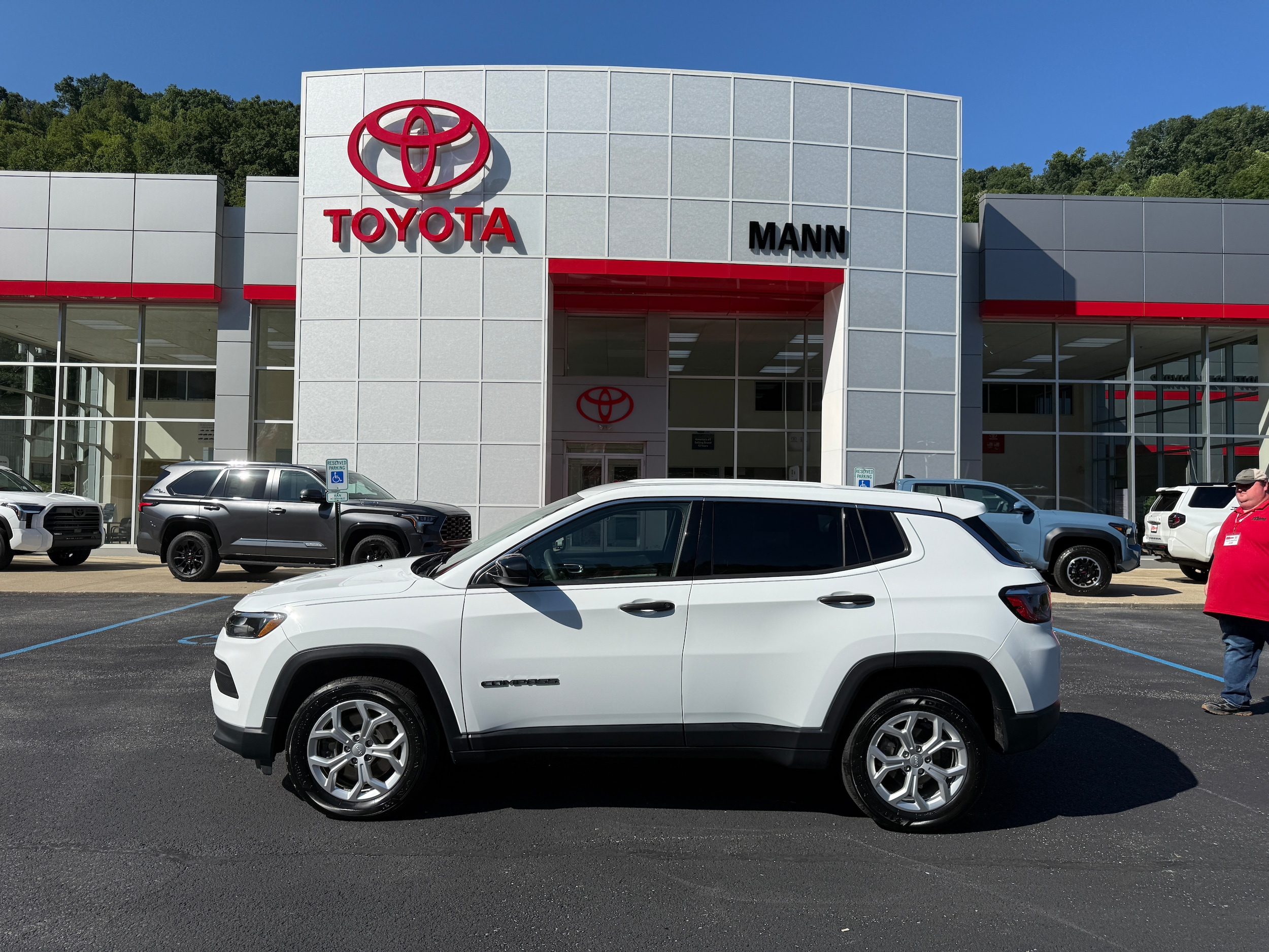 2024 Jeep Compass Sport