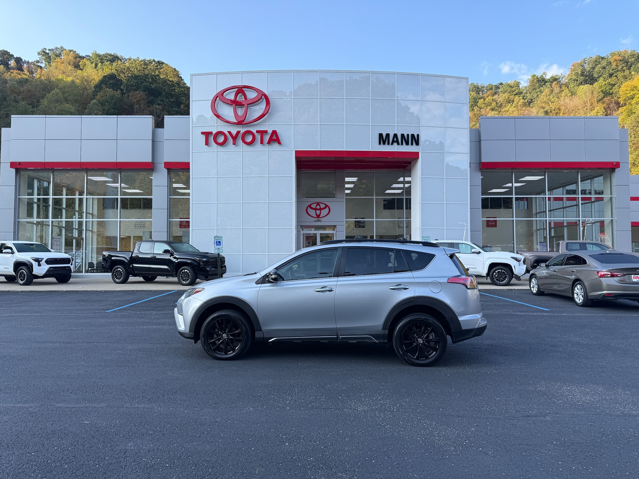 2018 Toyota RAV4 Adventure