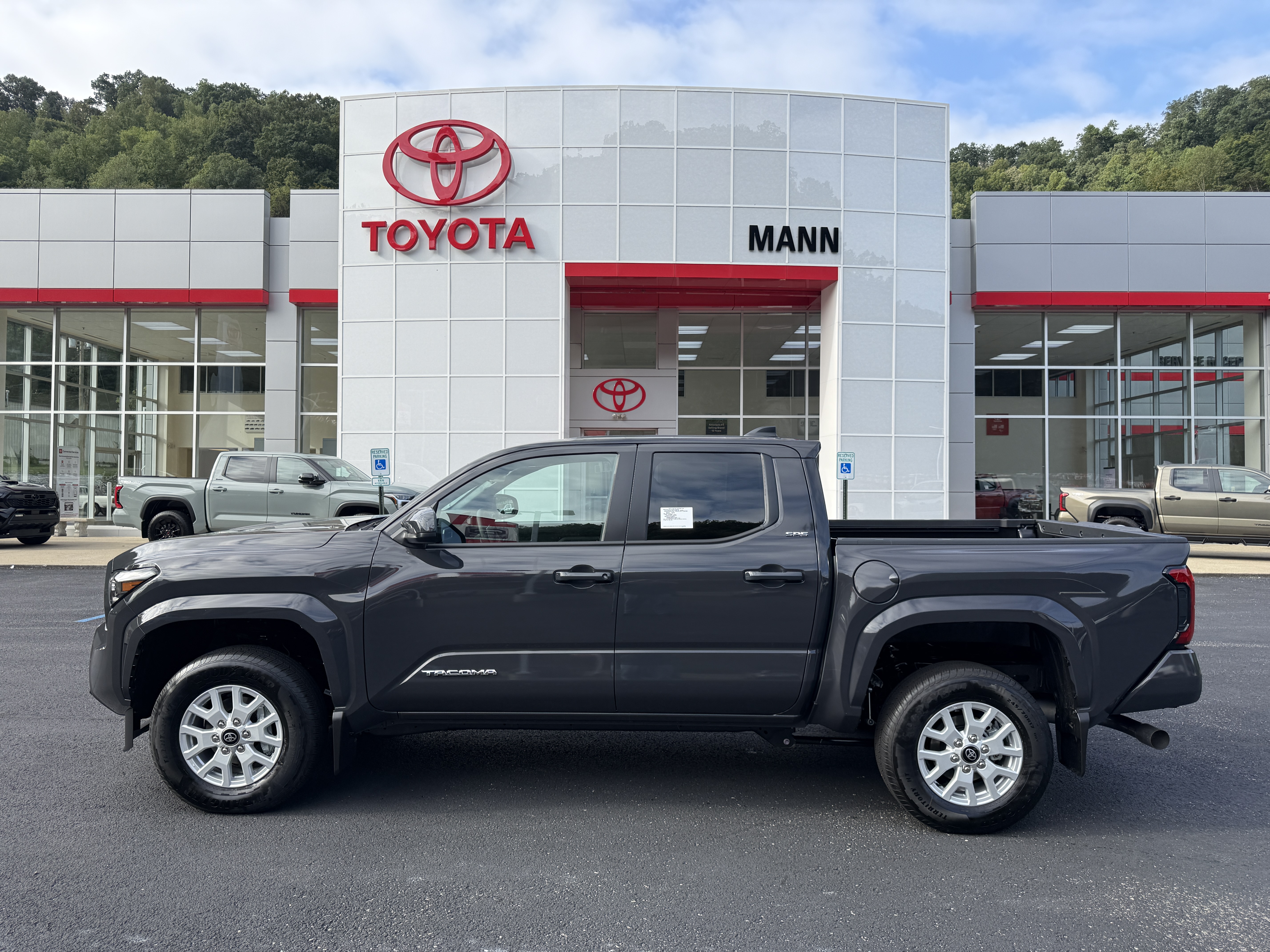 2026 Toyota Tacoma SR5 Truck Double Cab