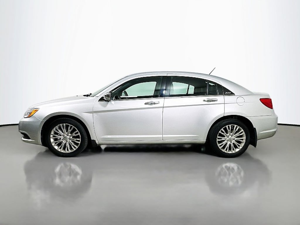 Used 2012 Chrysler 200 Limited Mid-Size Car