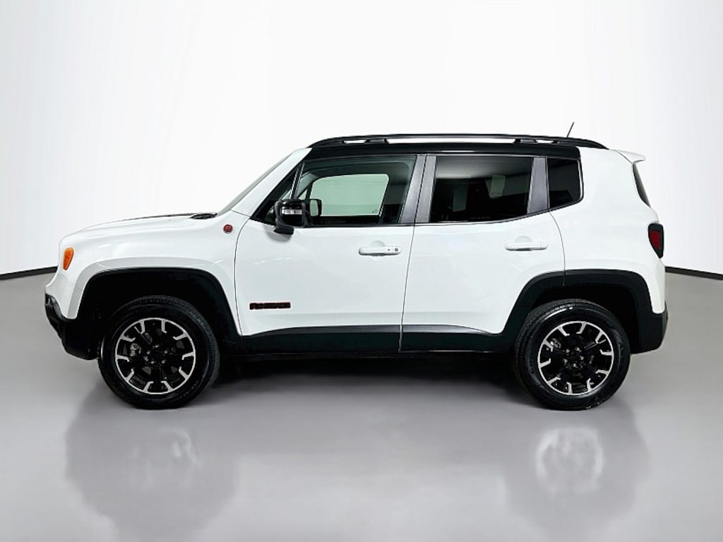Used 2023 Jeep Renegade Trailhawk Compact SUV