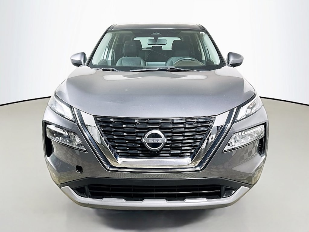 Used 2023 Nissan Rogue SV Crossover SUV