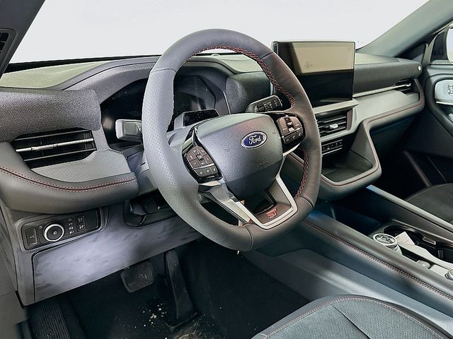 2026 Ford Explorer ST - Photo 14