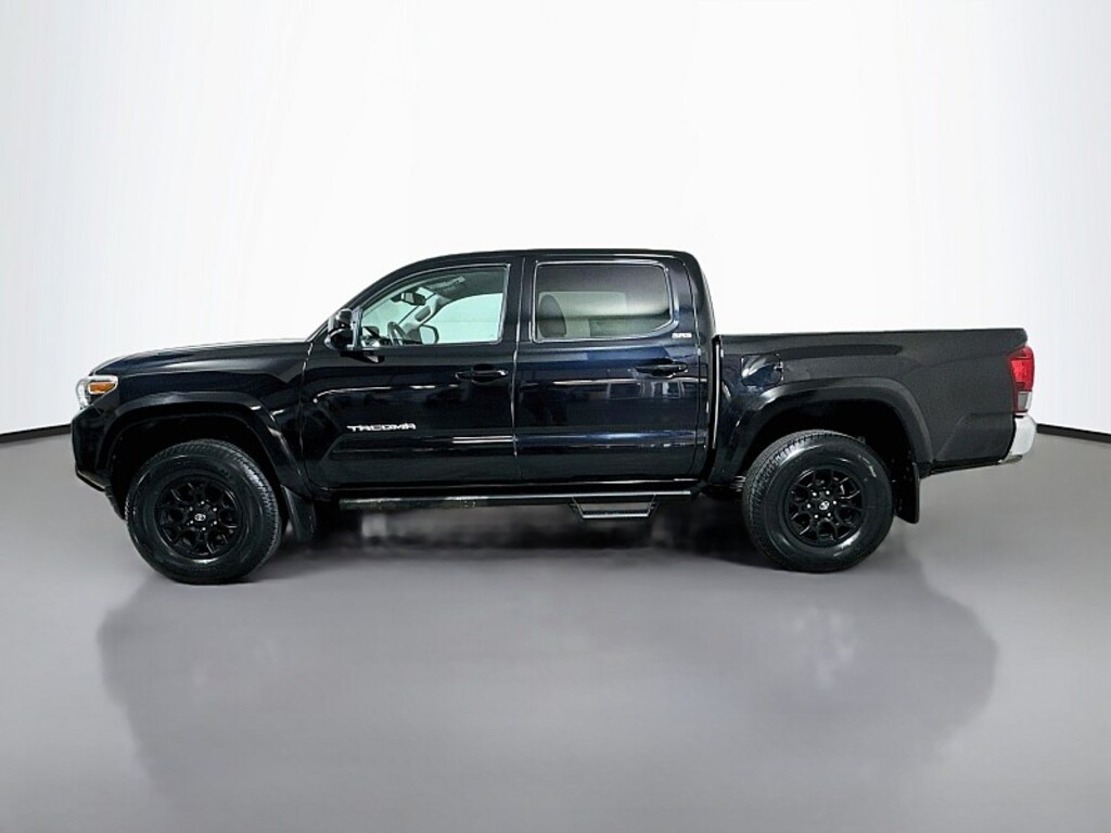 Used 2021 Toyota Tacoma 4WD SR5 Compact Truck