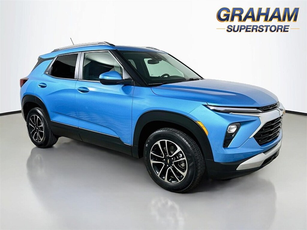 Used 2025 Chevrolet Trailblazer LS Compact SUV