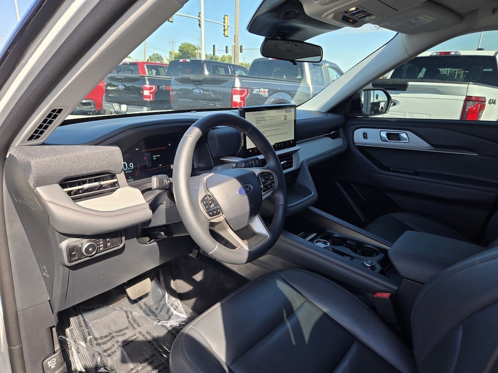 Certified 2025 Ford Explorer Active SUV