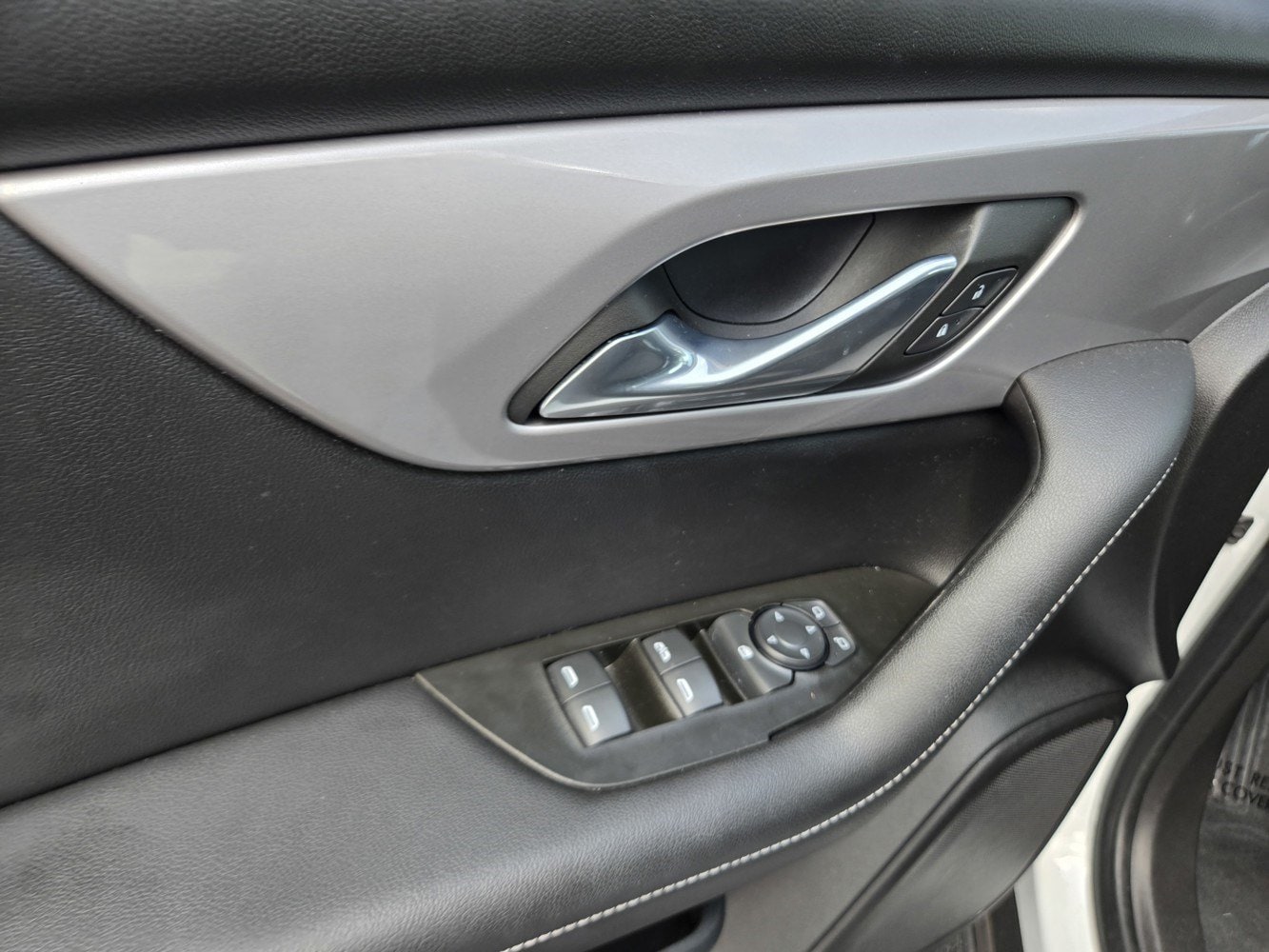 2023 Chevrolet Blazer 2LT - Photo 34