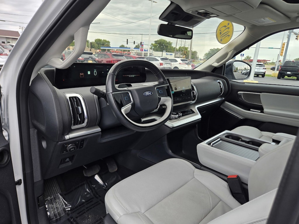 Certified 2025 Ford Expedition Max Platinum SUV