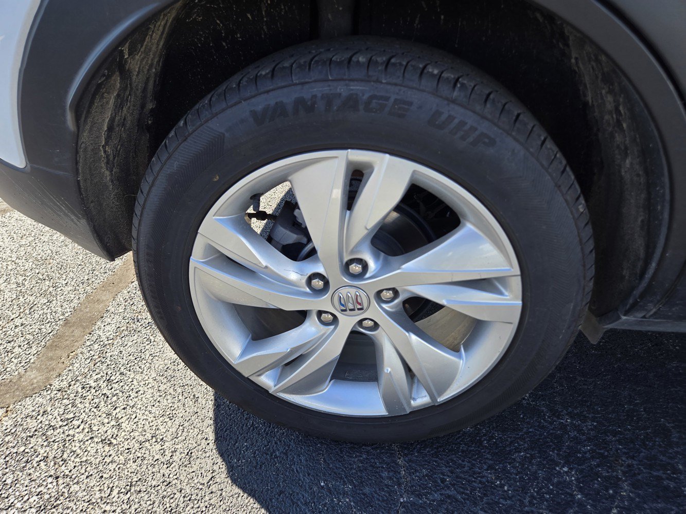 2025 Buick Encore GX Preferred - Photo 38