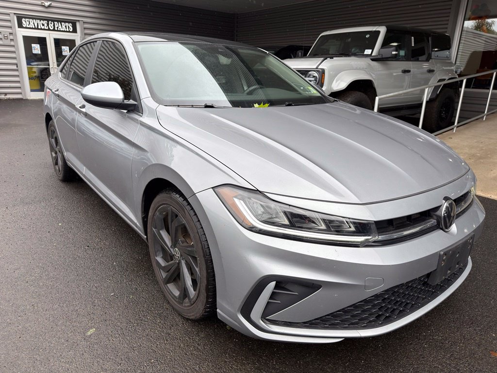 2025 Volkswagen Jetta SE