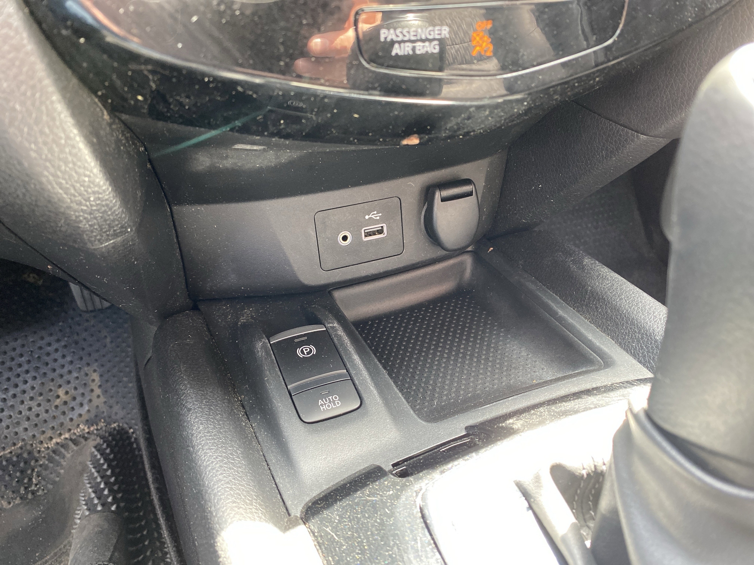 2020 Nissan Rogue SV - Photo 15