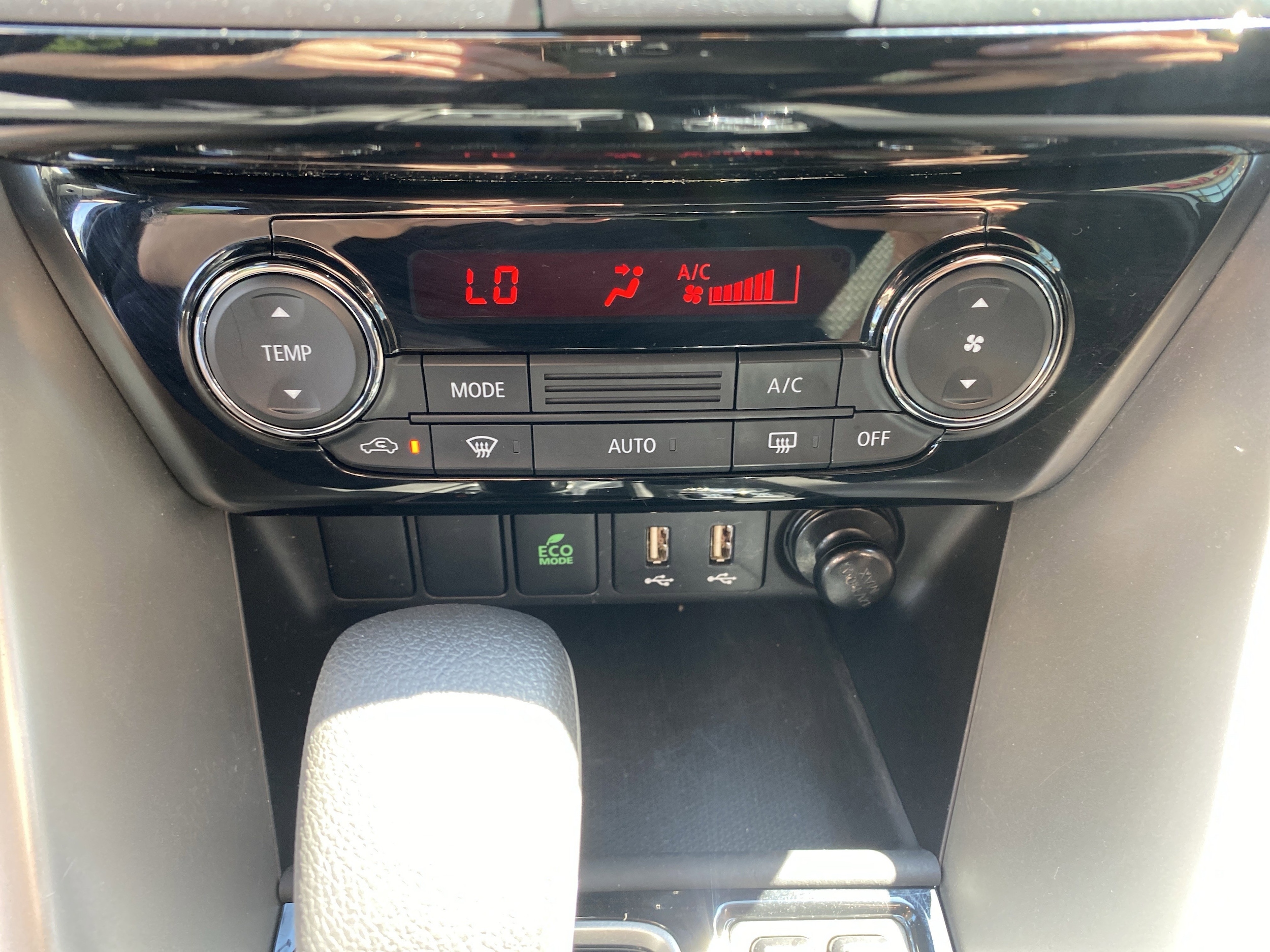 2024 Mitsubishi Eclipse Cross RALLIART - Photo 17